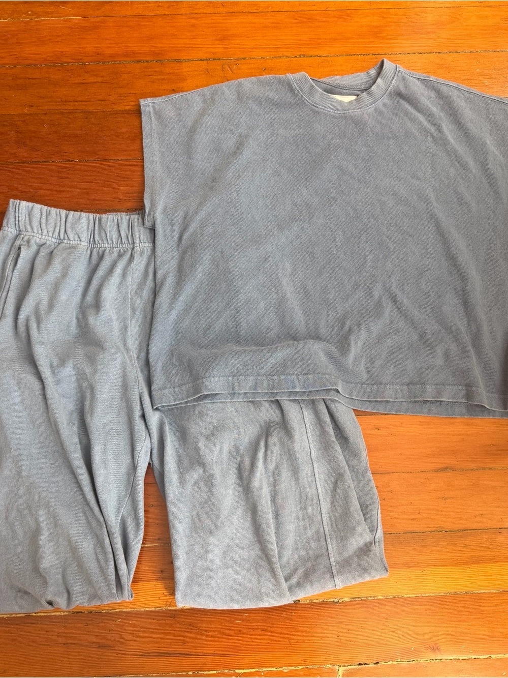 Le Bon Shoppe L pants and M/L top in cornflower